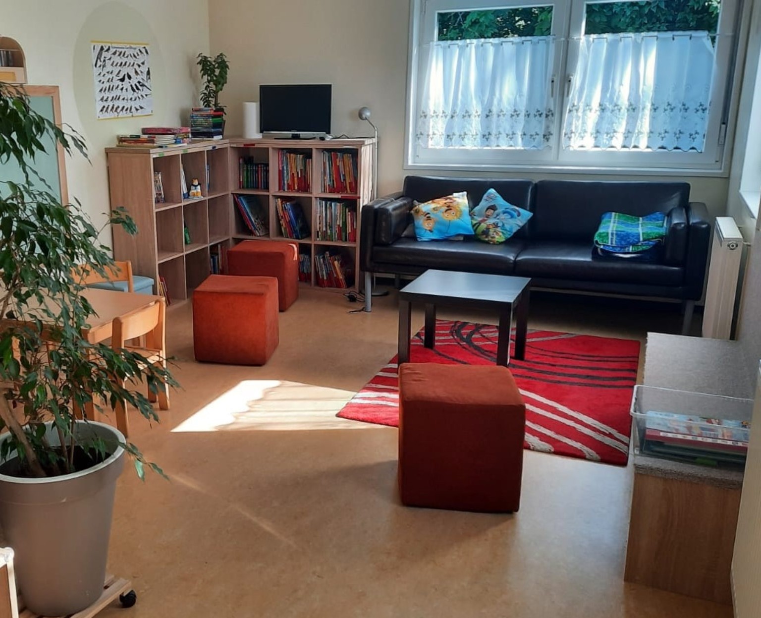 Unsere Lesestube & Bibliothek